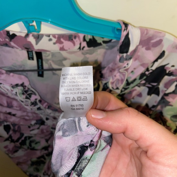 Maurices Purple & Pink Floral Shirt Large-SOLD - Picture 4 of 8